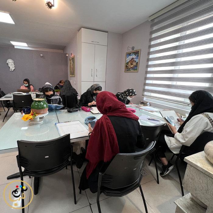 آموزش نقاشی طراحی و سیاه قلم