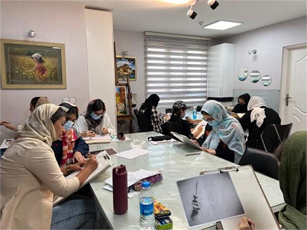 آموزشگاه نقاشی سیاه قلم