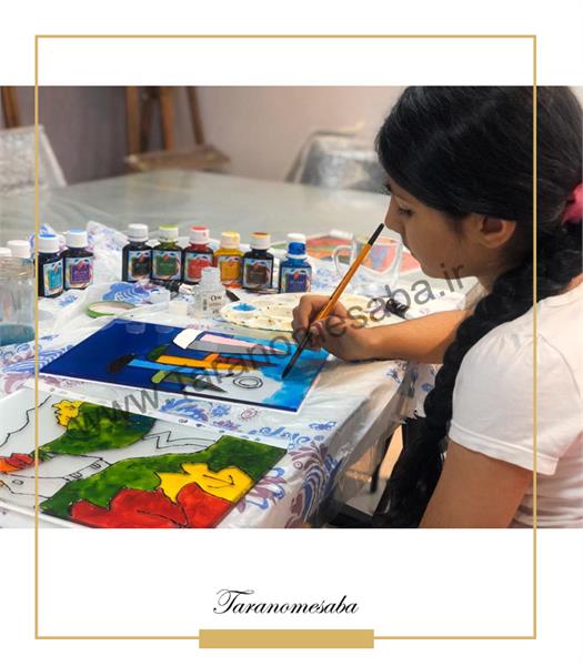 هنرجوی دوره ویترای